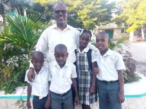 lw-news-251117-8-400